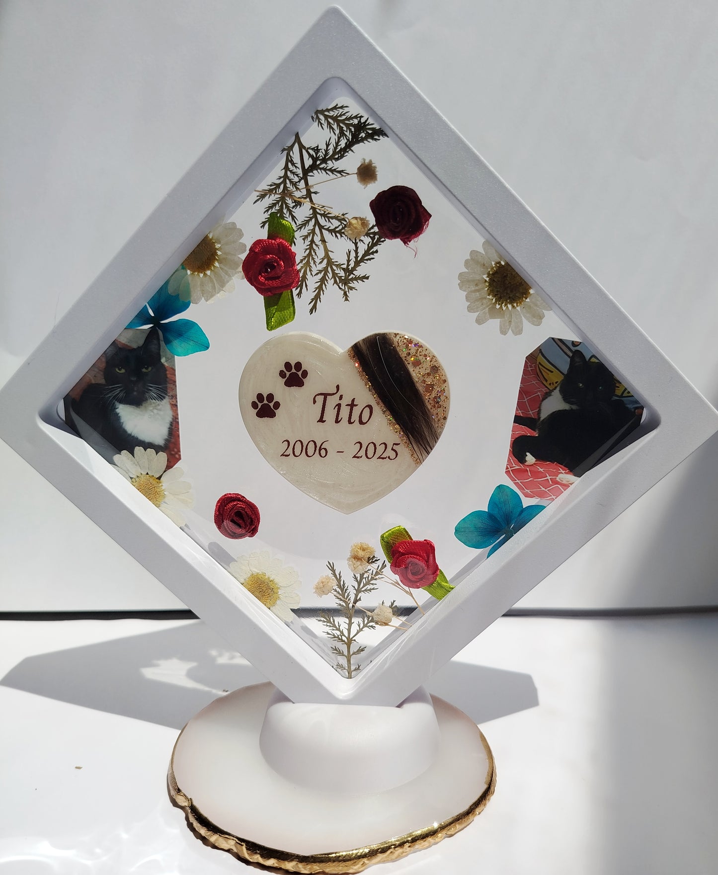 Cadre Pied ou Coeur - Lait maternel et/ou mèche de cheveux