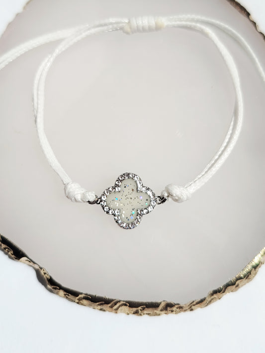 Bracelet trèfle cordon - Lait maternel et/ou mèche de cheveux